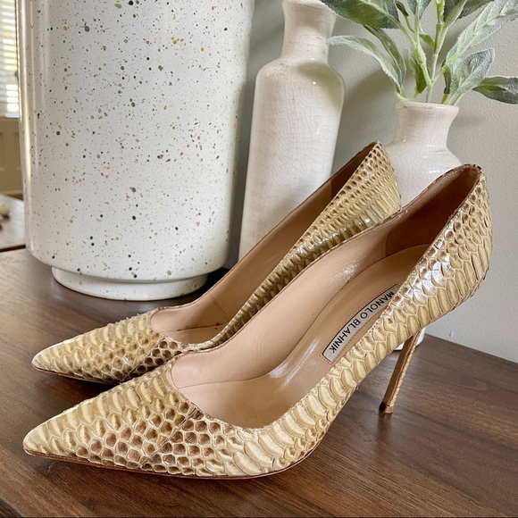 Manolo Blahnik Snake Skin Pump - Picture 3 of 5